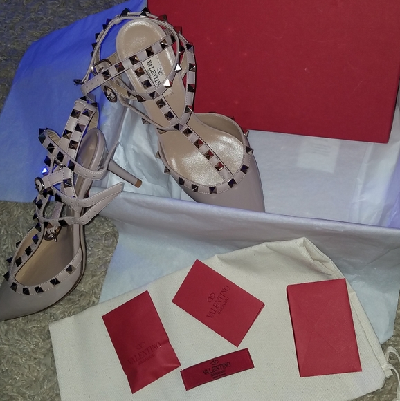 Valentino heels - Picture 2 of 3